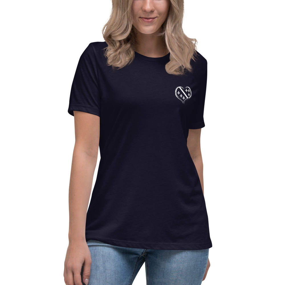 Bosnian Fleur de Lis Heart Flag Women's Relaxed T-Shirt